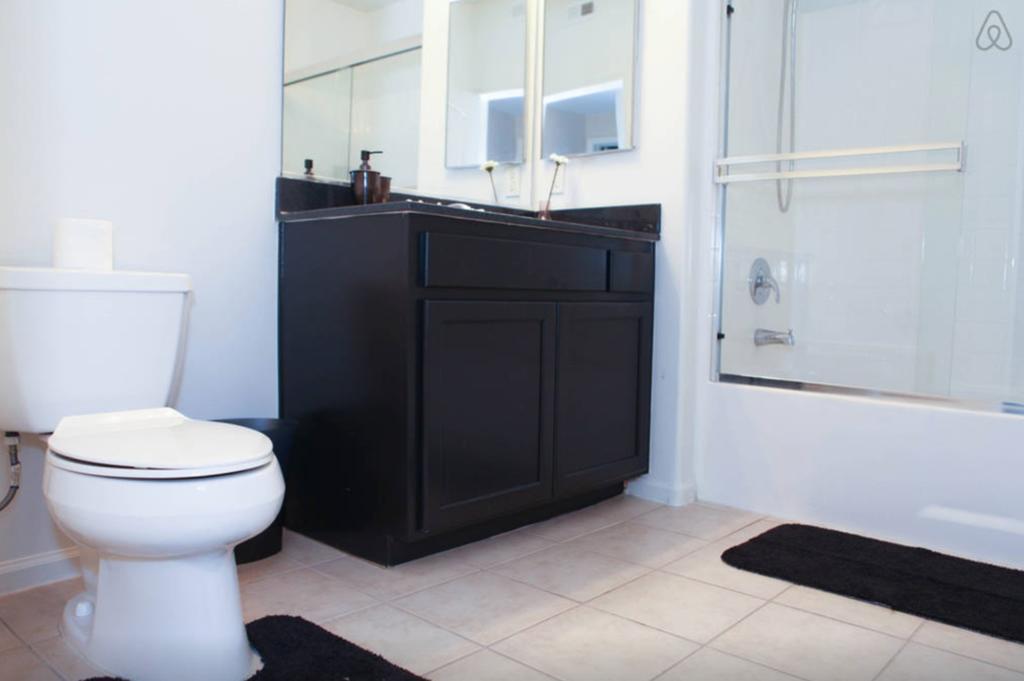 Luxury Apartment Near The Grove Los Angeles Room photo