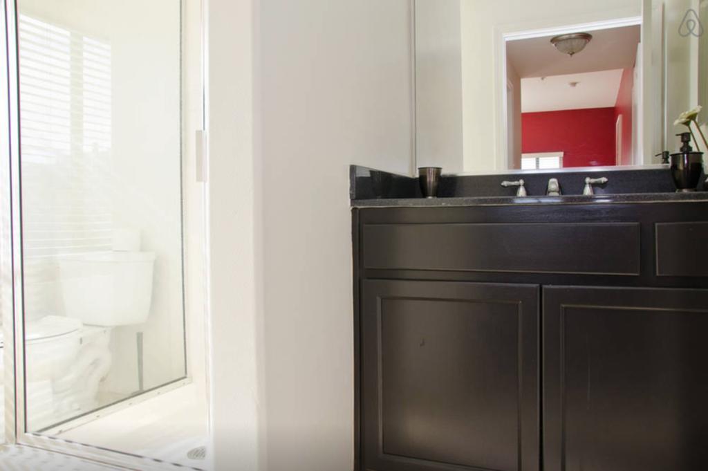 Luxury Apartment Near The Grove Los Angeles Room photo